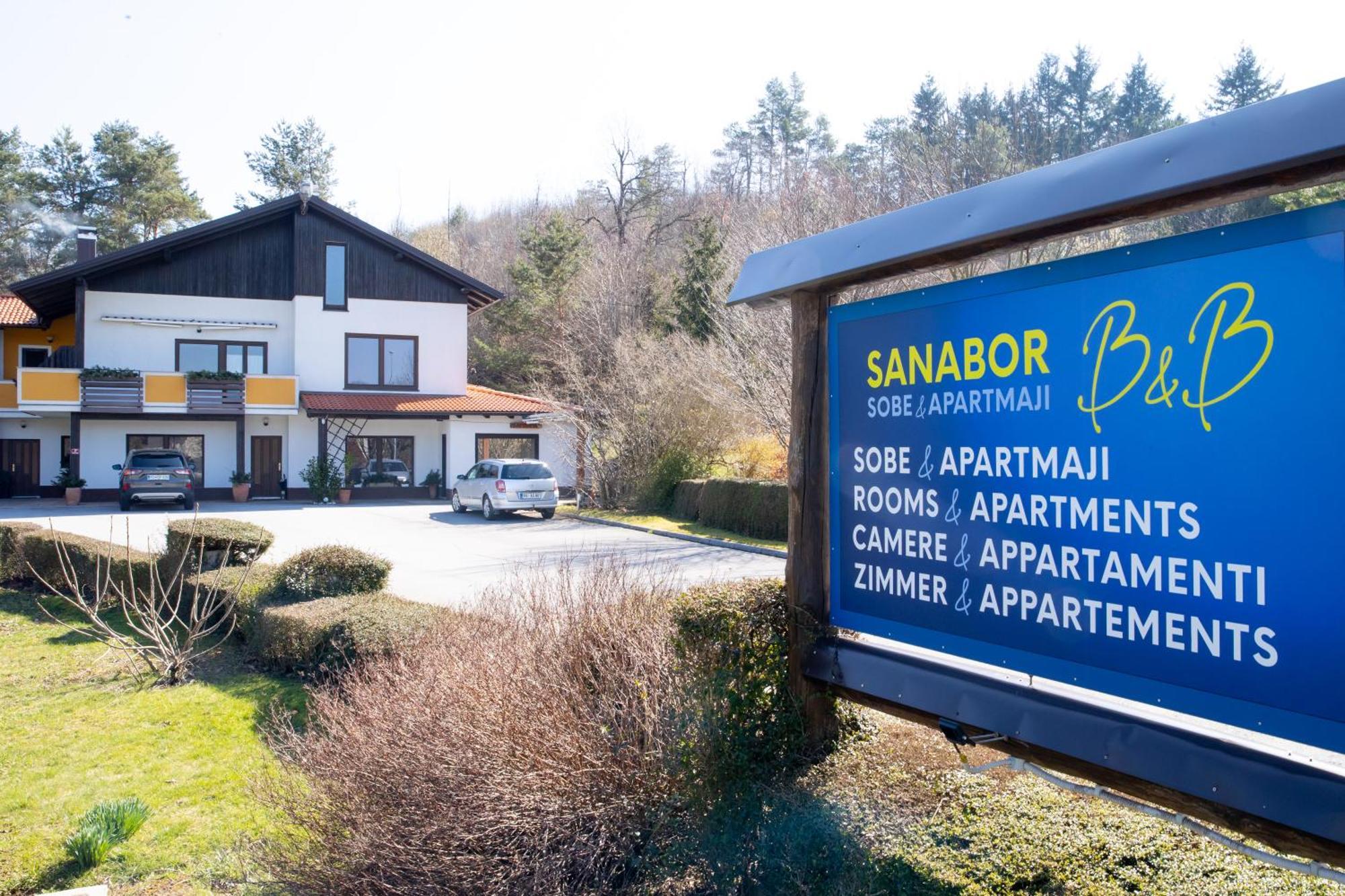 Guesthouse Sanabor Postojna Buitenkant foto